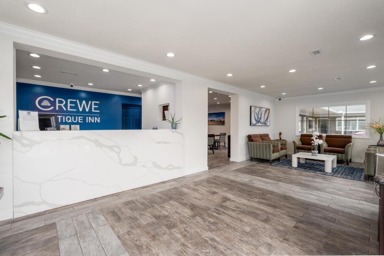 Crewe Boutique Inn ภายนอก รูปภาพ